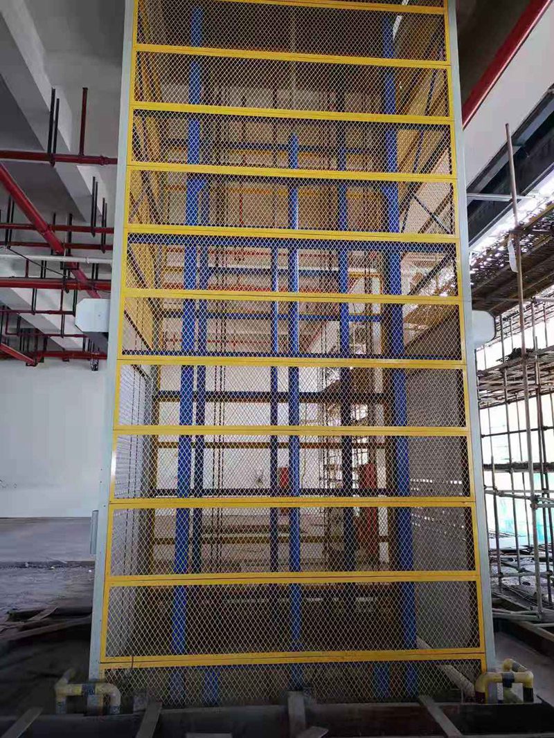 Guide Rail Cargo Lift