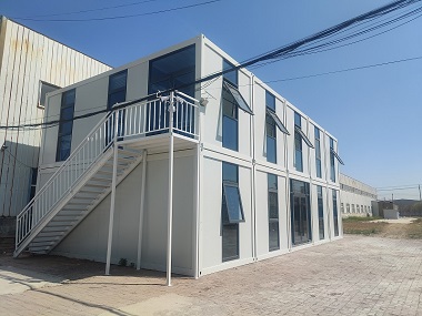 The container house is used as an office for convenience