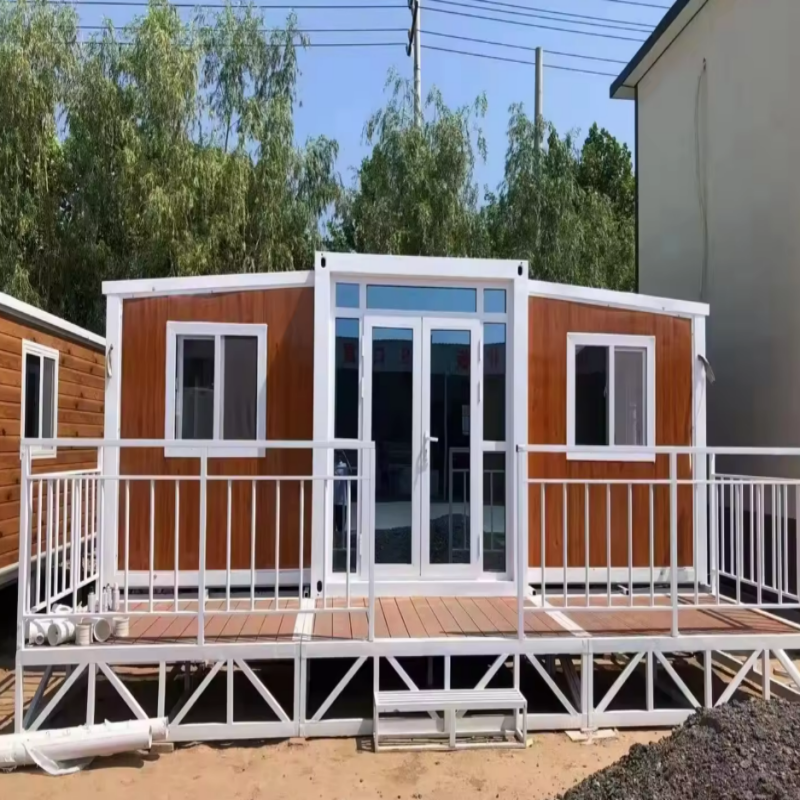 Expandable push-pull container house