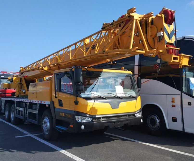 XCMG 100 ton truck mounted crane XCT100M