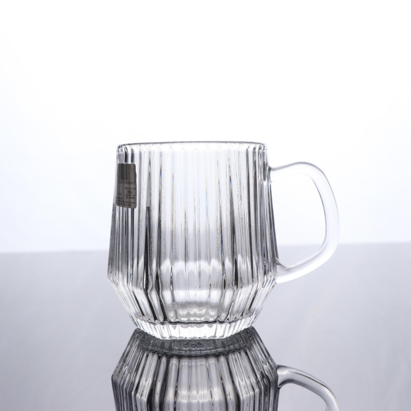 English Style Glass Water Cup With Handle