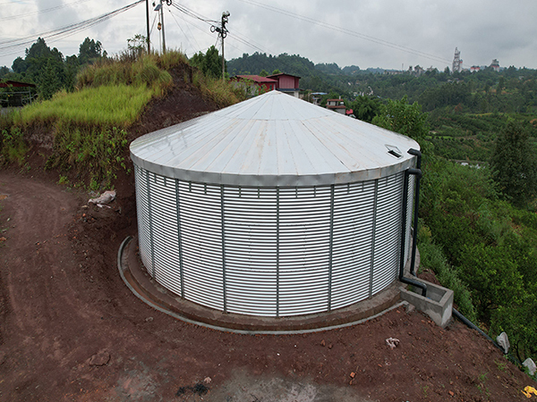 Application of galvanized sheet water reservoir in agricultural irrigation