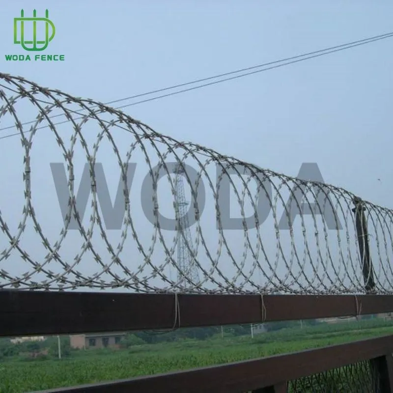 several types of razor wires