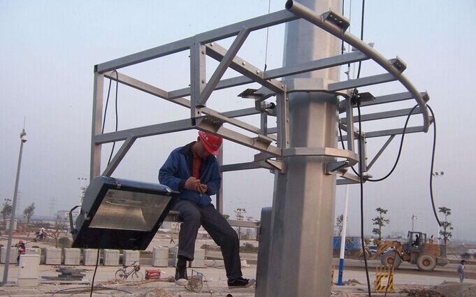 Calculation method of wall thickness and weight of high mast light poles