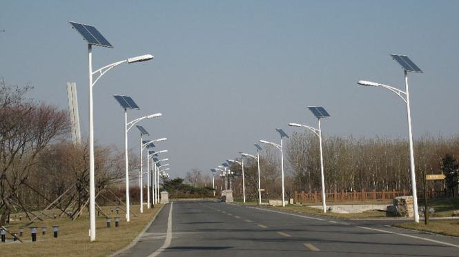 How high is the solar street light suitable for rural streets?