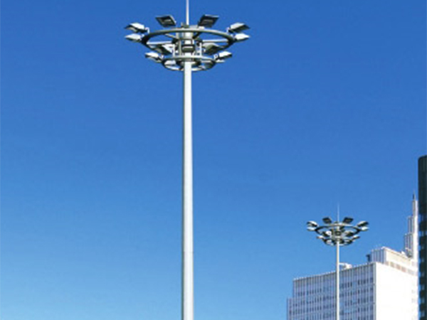 What kind of lamps are suitable for installing lifting high mast light poles