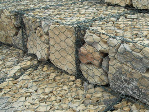 Why Hexagonal Gabion Mesh is Erosion Control, Retaining Walls & More Ultimate Solution？