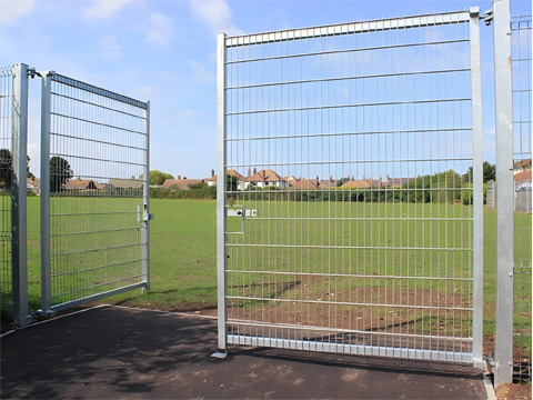 Twin Wire Mesh Fence Gate
