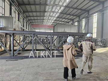 Representatives from KLMZ Company in Kazakhstan came to our company for a visit and inspection