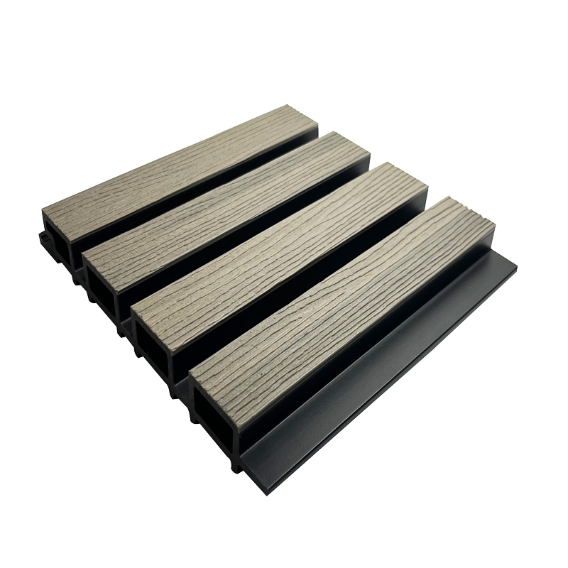 Co-extruded WPC wall cladding