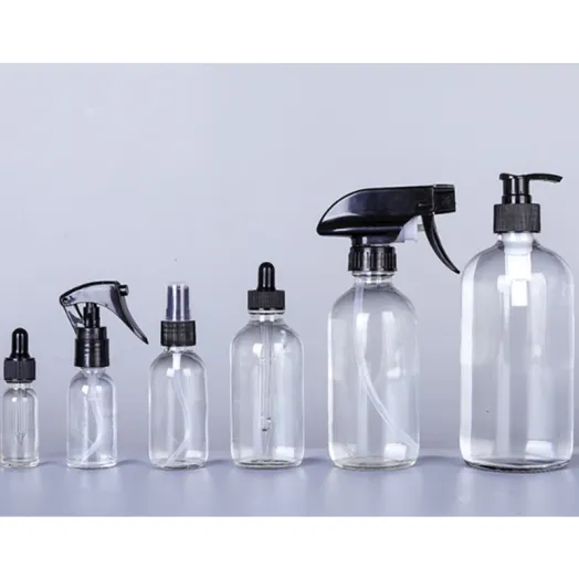 واضح بوسطن زجاجات مستديرة مع الرشاشات