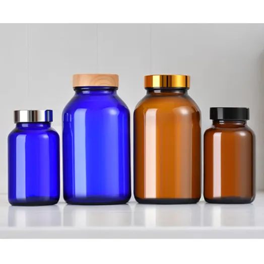 عبوات زجاجية كهرمانية وزرقاء