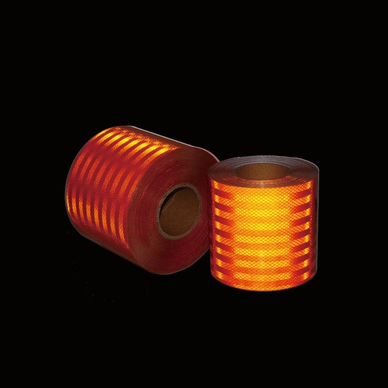 شريط عاكس برتقالي للمركبات الخطرة