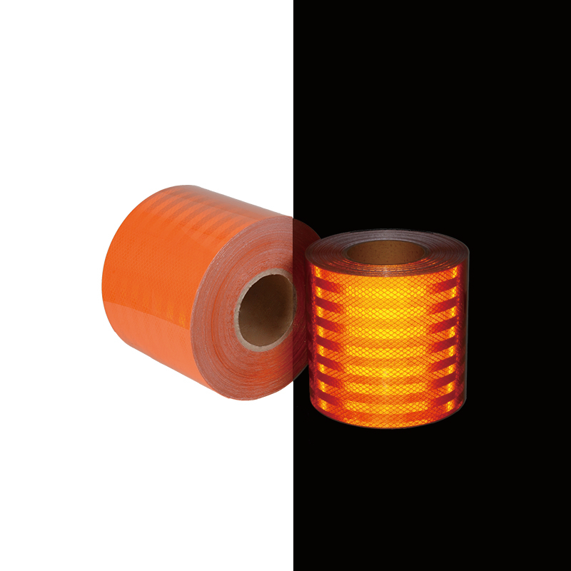 شريط عاكس برتقالي للمركبات الخطرة