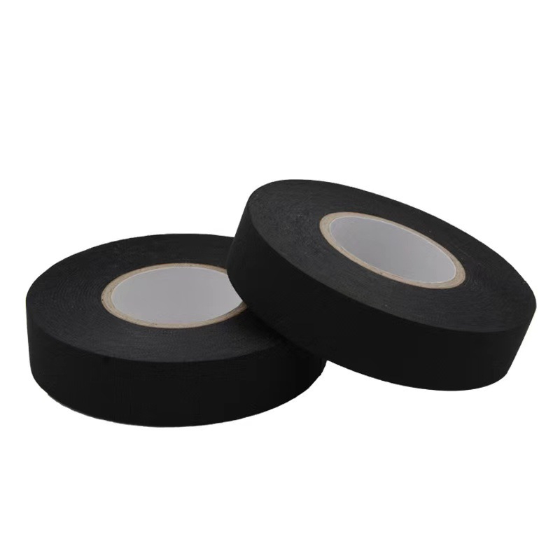 Nastro in tessuto poliestere per autoveicoli