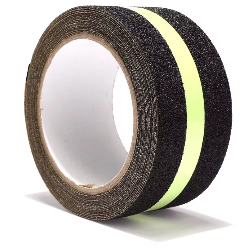 Bagliore antiscivolo nelle strisce scure