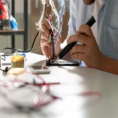 Incollaggio di componenti