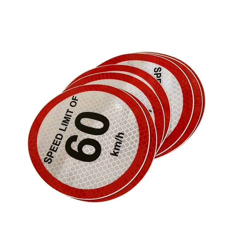 Segnale di limite massimo di velocità per autovetture di grandi dimensioni