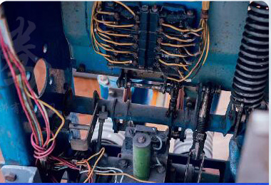 Nastro in tessuto poliestere per autoveicoli