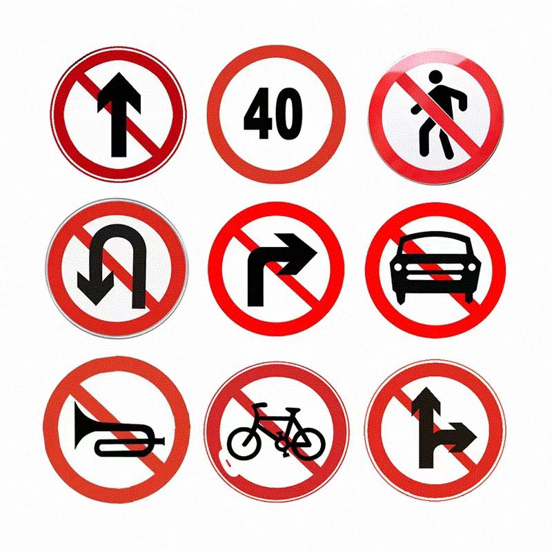 Segnaletica riflettente con guida lineare