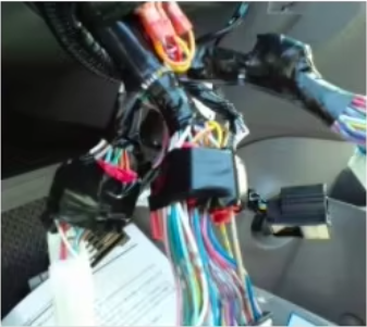 بك العزل الكهربائي الشريط