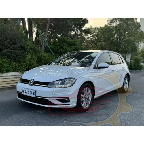 تستخدم فولكس واجن جولف