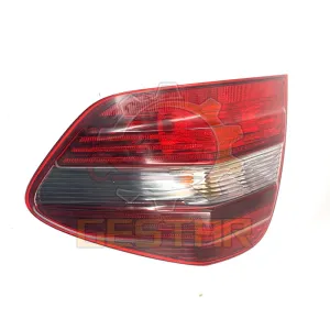 Desmantelamento automático de peças, luzes traseiras traseiras, luzes de colisão anti -traseira adequadas para Mercedes Benz