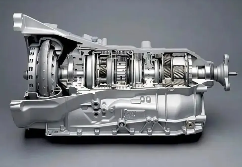 The showdown between mainstream transmissions: a comprehensive analysis of their advantages and disadvantages