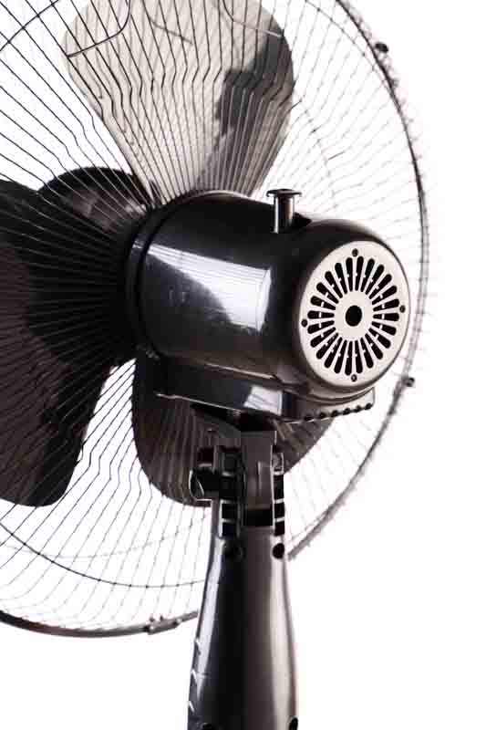 cross base stand fan，16 inch plastic fan