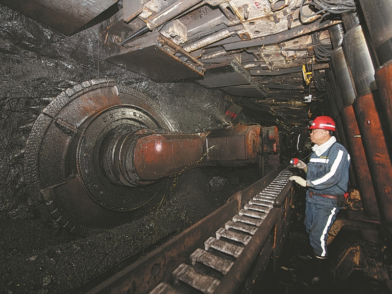 China to establish coal capacity reserve system by 2027