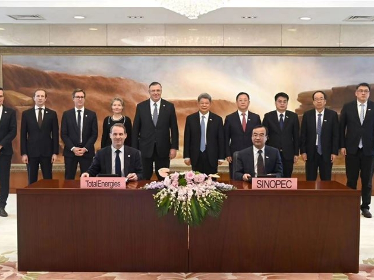 Sinopec and TotalEnergies Ink Agreement for Sustainable Aviation Fuel Production