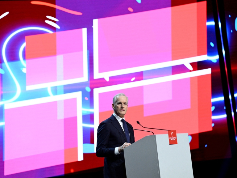 Norwegian PM vows to enhance cooperation with China including climate change