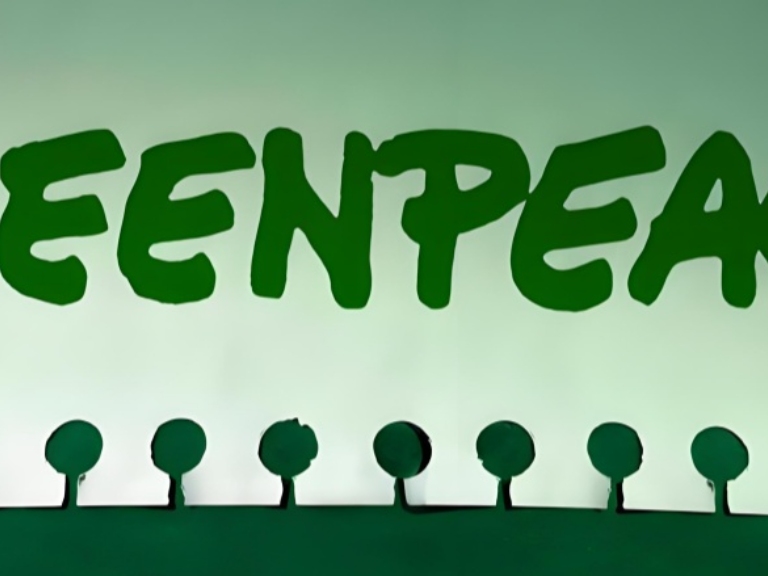 Baidu lags behind Alibaba and Tencent in Greenpeace's Latest China Tech Ranking