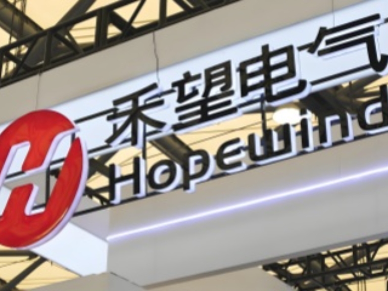 Hopewind Powers China's largest standalone environmental desert control PV project