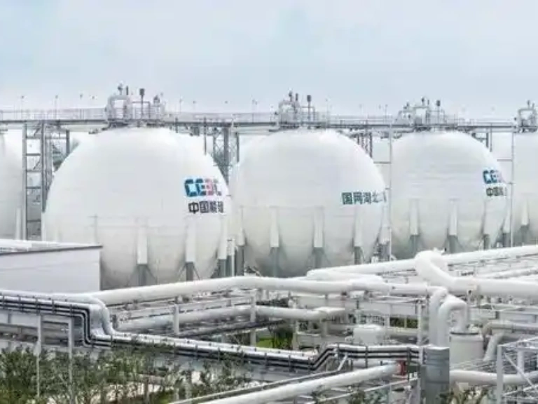 World’s First 300 MW Compressed Air Energy Storage Plant Fully Operational