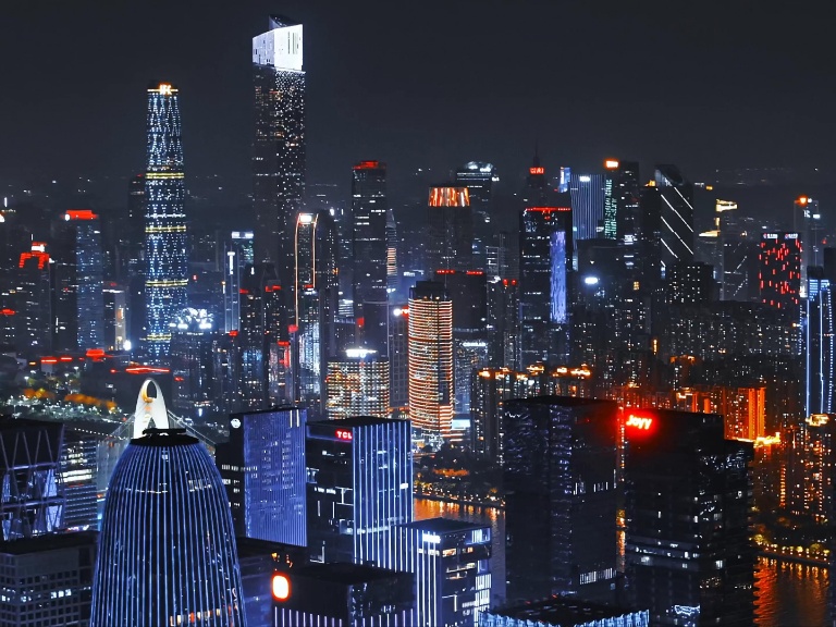 China’s Power Consumption Rises 2.5% in Q1 Amid Ample Energy Supply