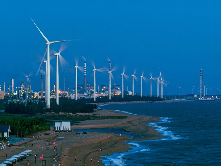 Hainan Completes First Direct Green Power Transaction, Exceeding 5.62 Million kWh