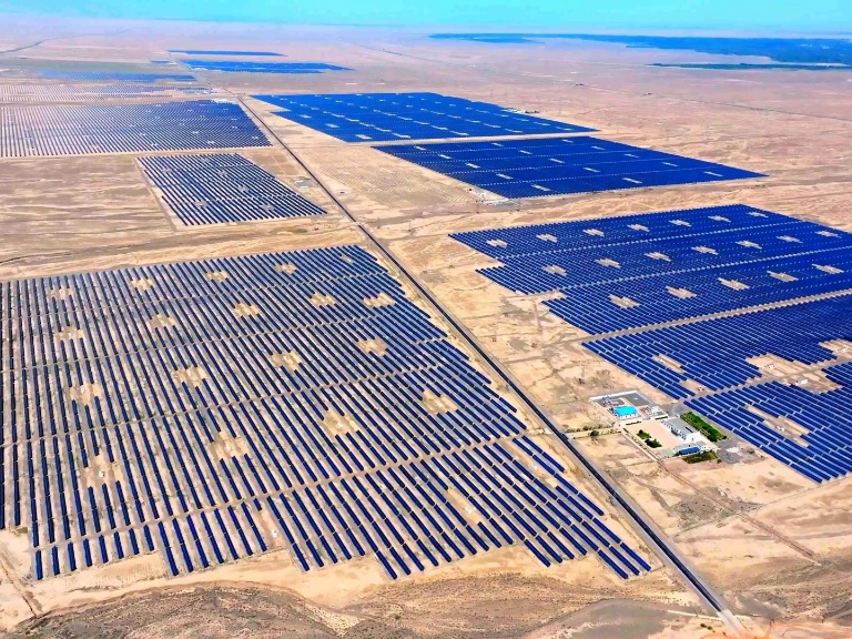 Gansu Plans to Achieve 70% New Energy Capacity by 2030