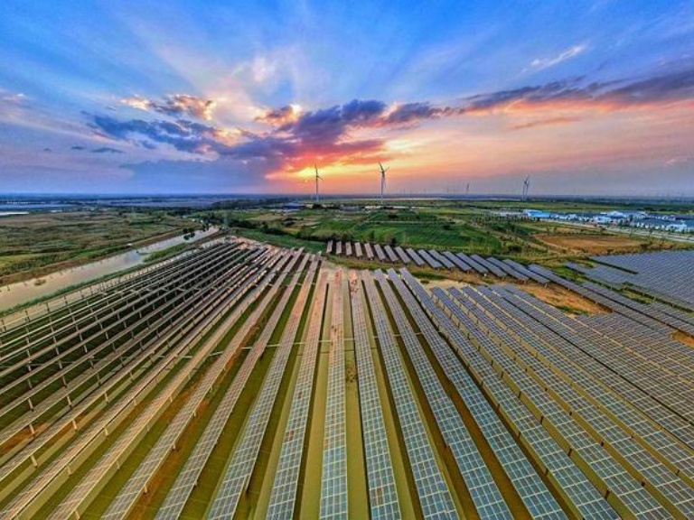 Inner Mongolia's Solar Output Breaks 20 GW Barrier, Marking a Major Leap in Renewables