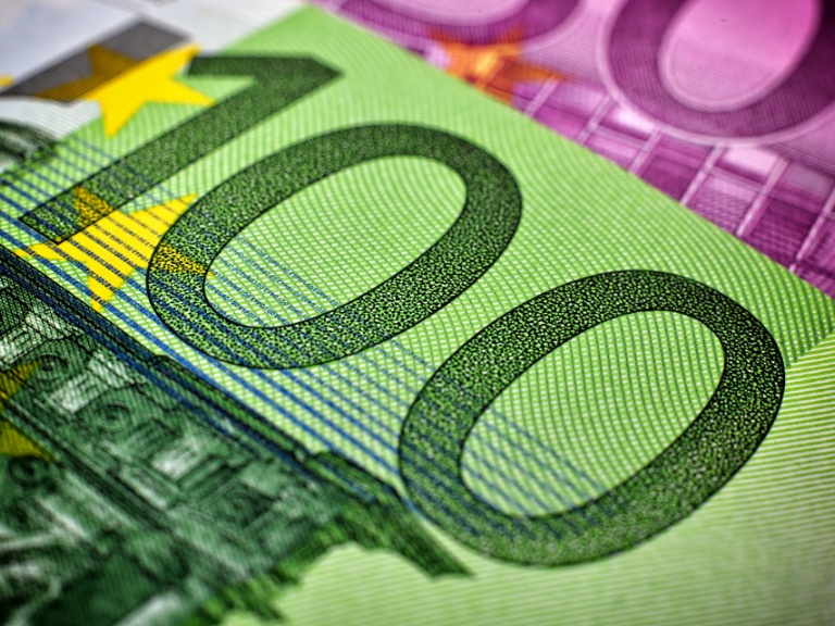 China to Issue First RMB-Denominated Green Sovereign Bond in the UK