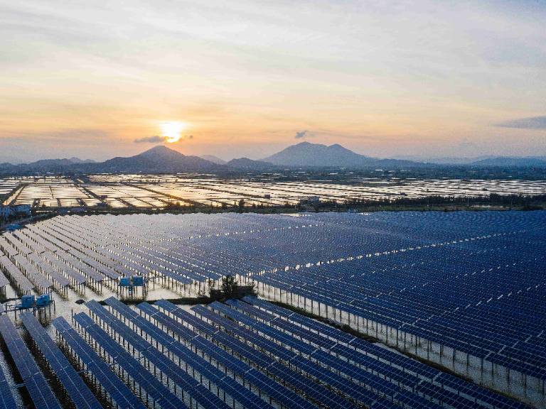 China and Europe Launch RMB 6.5 Billion Green Energy Project in Ningxia