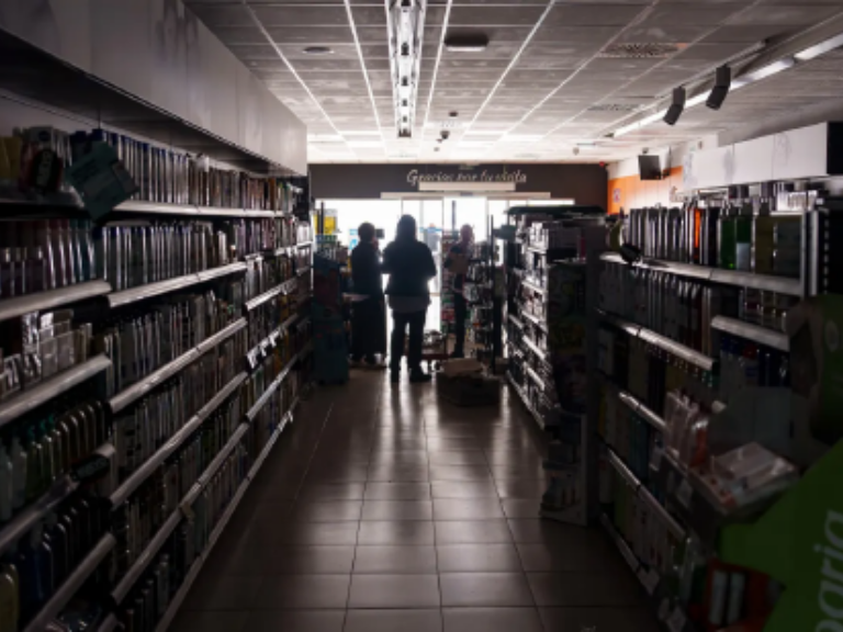 Mystery Lingers Over Spain’s Massive Blackout