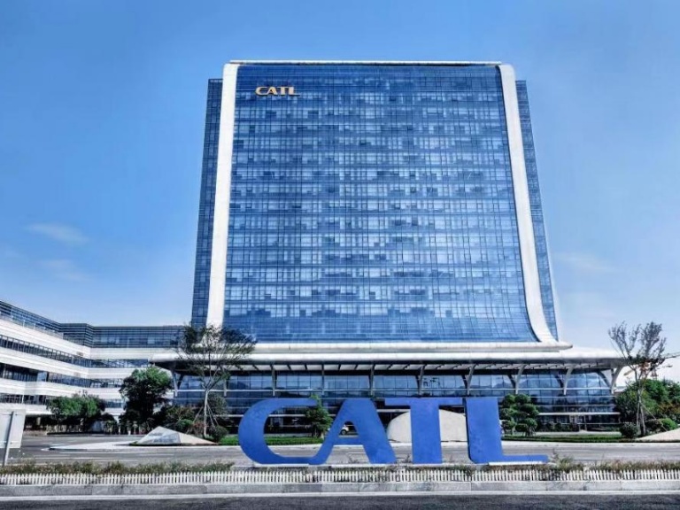 CATL Debuts in Hong Kong with Year’s Largest Global IPO