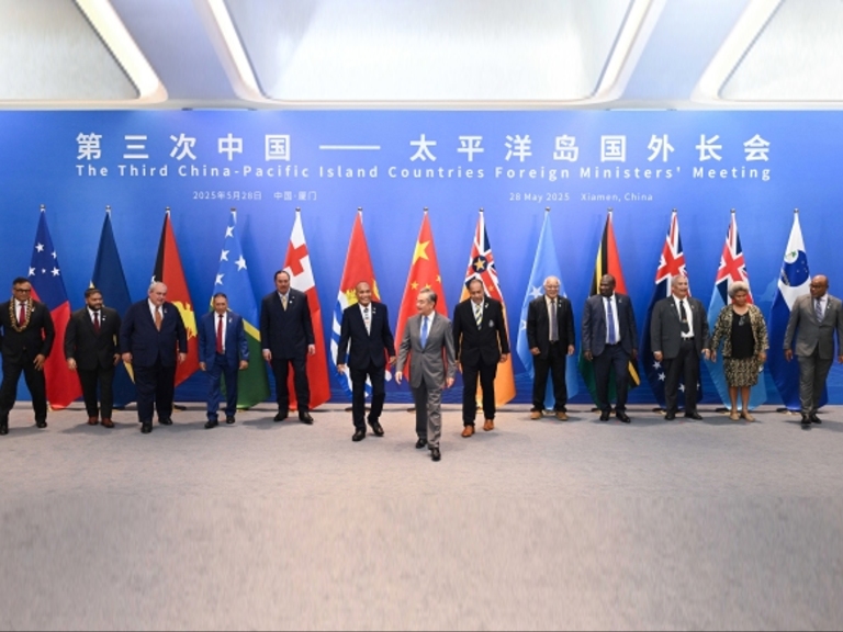 Chinese FM Wang Yi calls for unity in face of global climate change