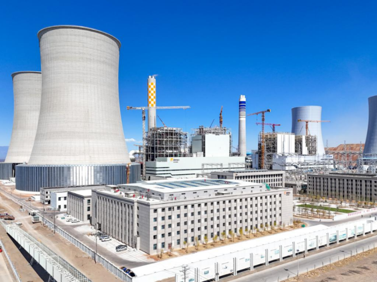 First Million-Kilowatt Coal-fired Unit of the “Xinjiang Power to Chongqing” Project Goes into Operation