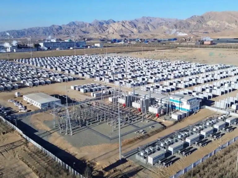 World’s Largest Single-Site Energy Storage Project Connected to the Grid