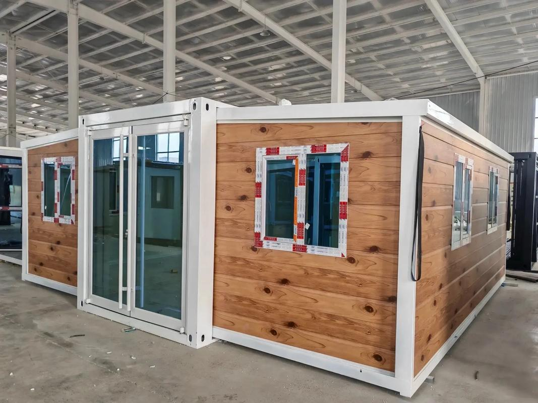 Container Server Room Maximize Space: Modular Design for Container Activity Rooms.