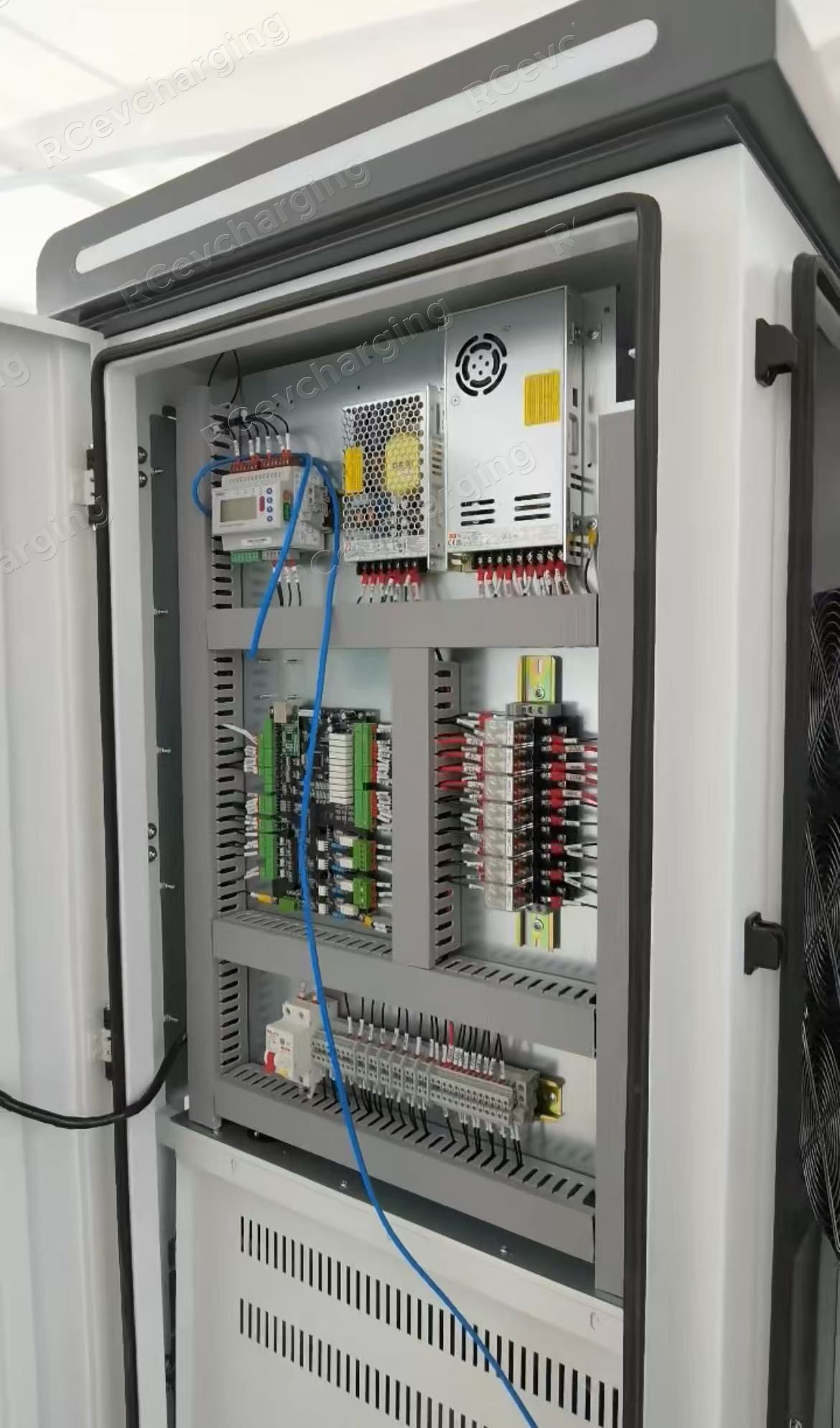 Impact of extreme cold conditions in winter on charging stations