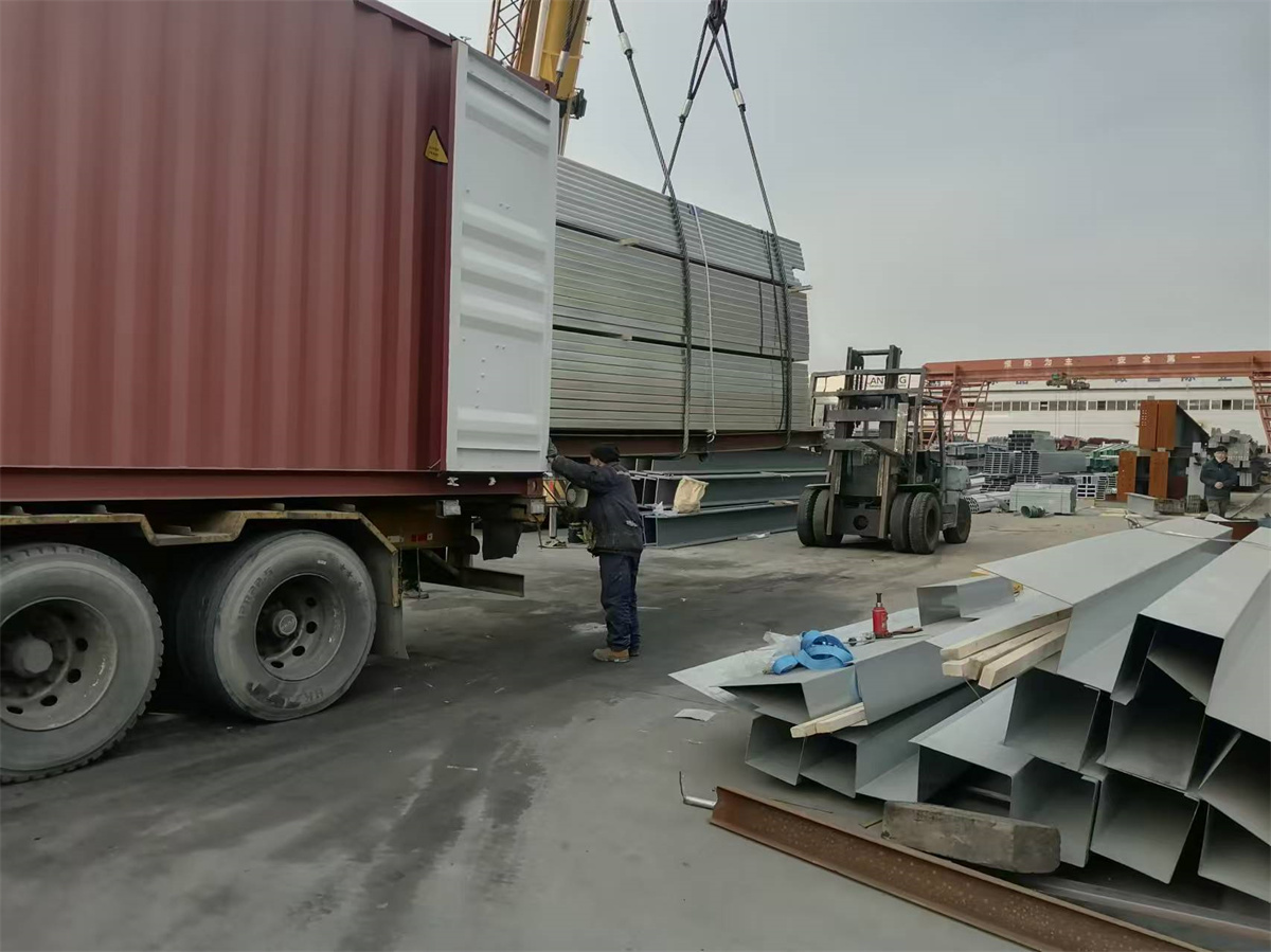 Modern Design Prefab Storage Building Easy Assembled Galvanized Steel Structure Metal Warehouse In USA