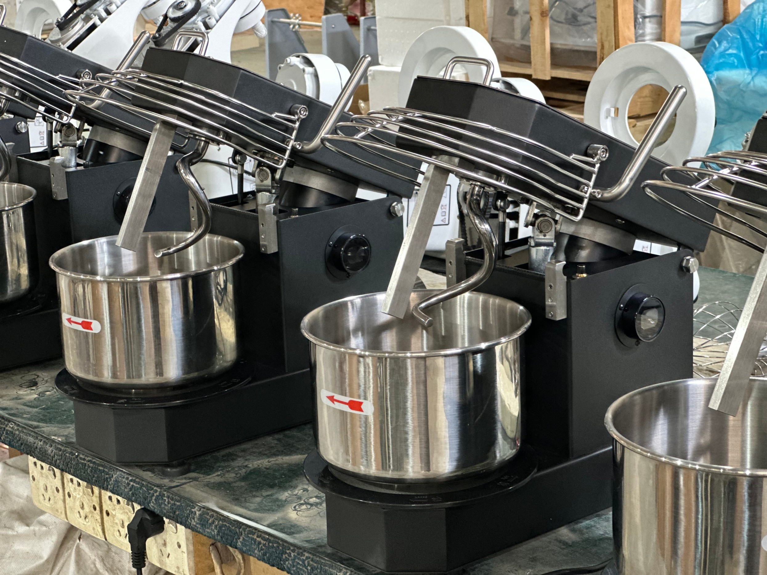 10 Liter Table Top Dough Mixer Spiral Mixer Machine Manufacturer